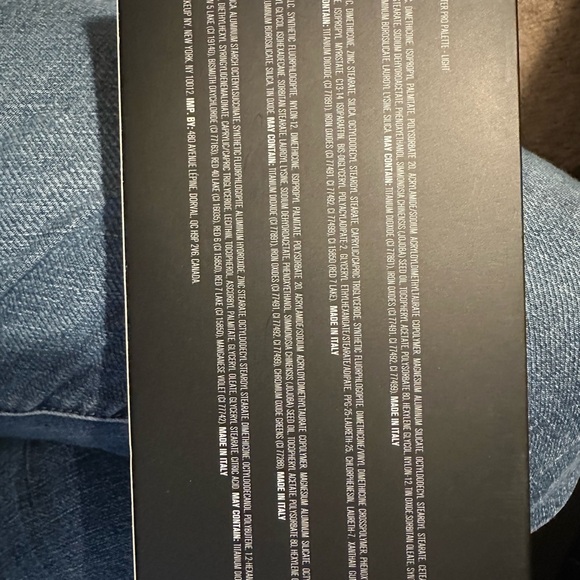 IL MAKIAGE Eyeshadow Palette - Bold Pink and Warm Browns - Picture 3 of 4